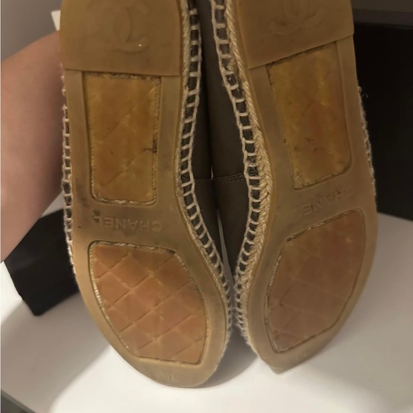 Chanel Espadrilles, Sz 38, fit like 37 - Picture 4 of 12